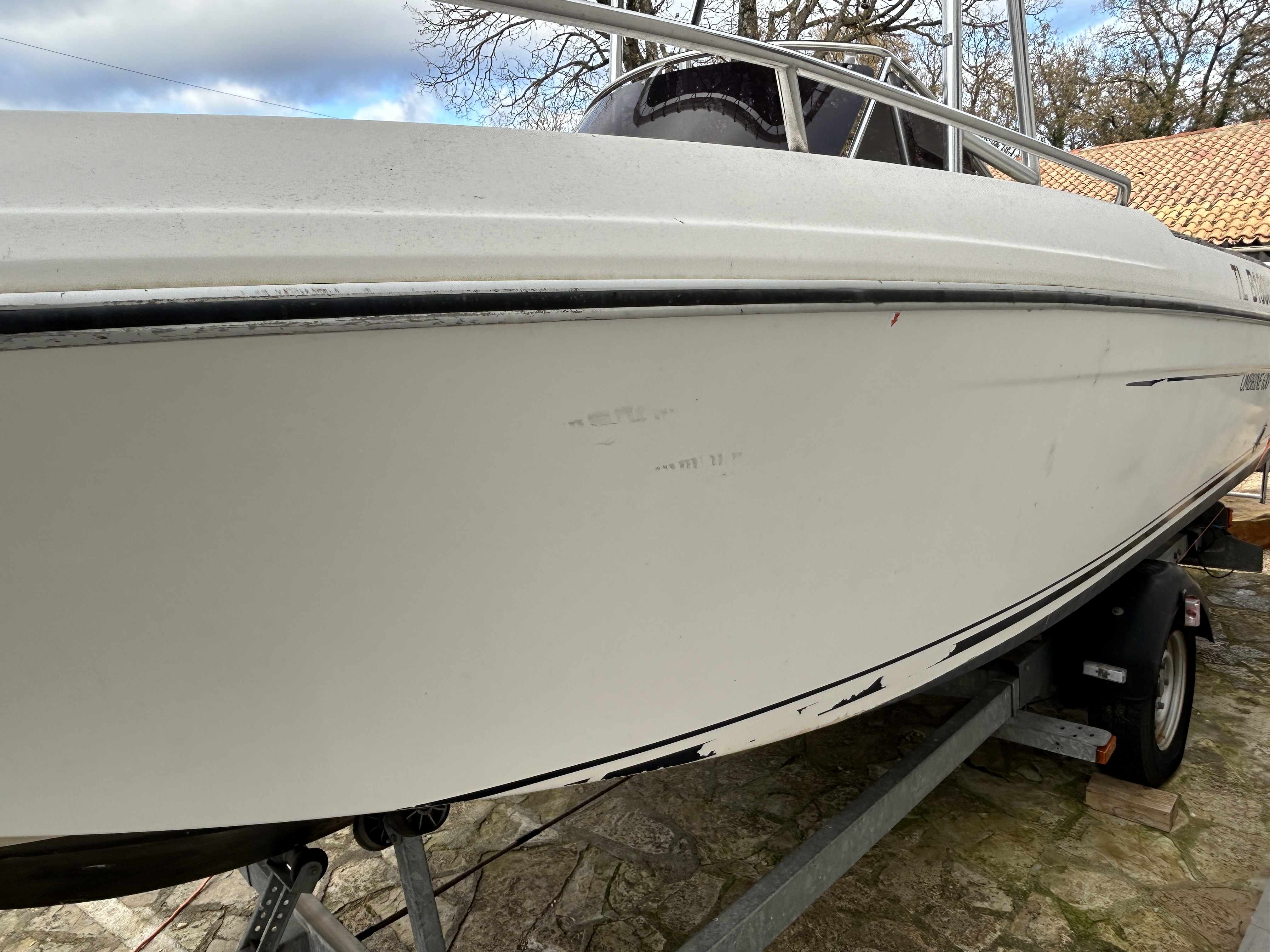 slider 33 Beneteau Ombrine 630